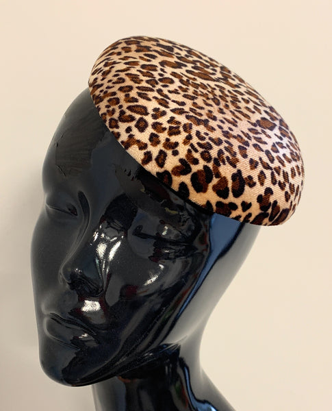 Caprilite UK Online Caprilite Quality Round Velvet Sinamay