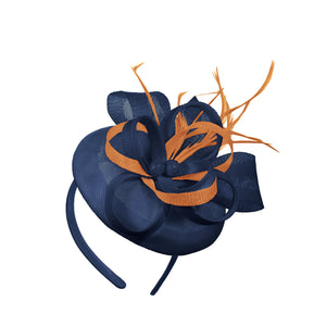 Bleu marine Orange mélange rond pilulier arc Sinamay bandeau bibi mariages Ascot Hatinator courses