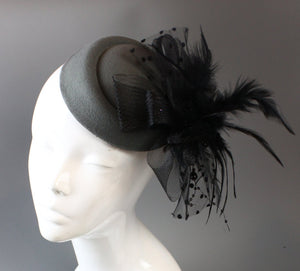 Caprilite Grey and Black Fascinator Hat Pill Box Veil Hatinator UK Wedding Ascot Races Clip Felt