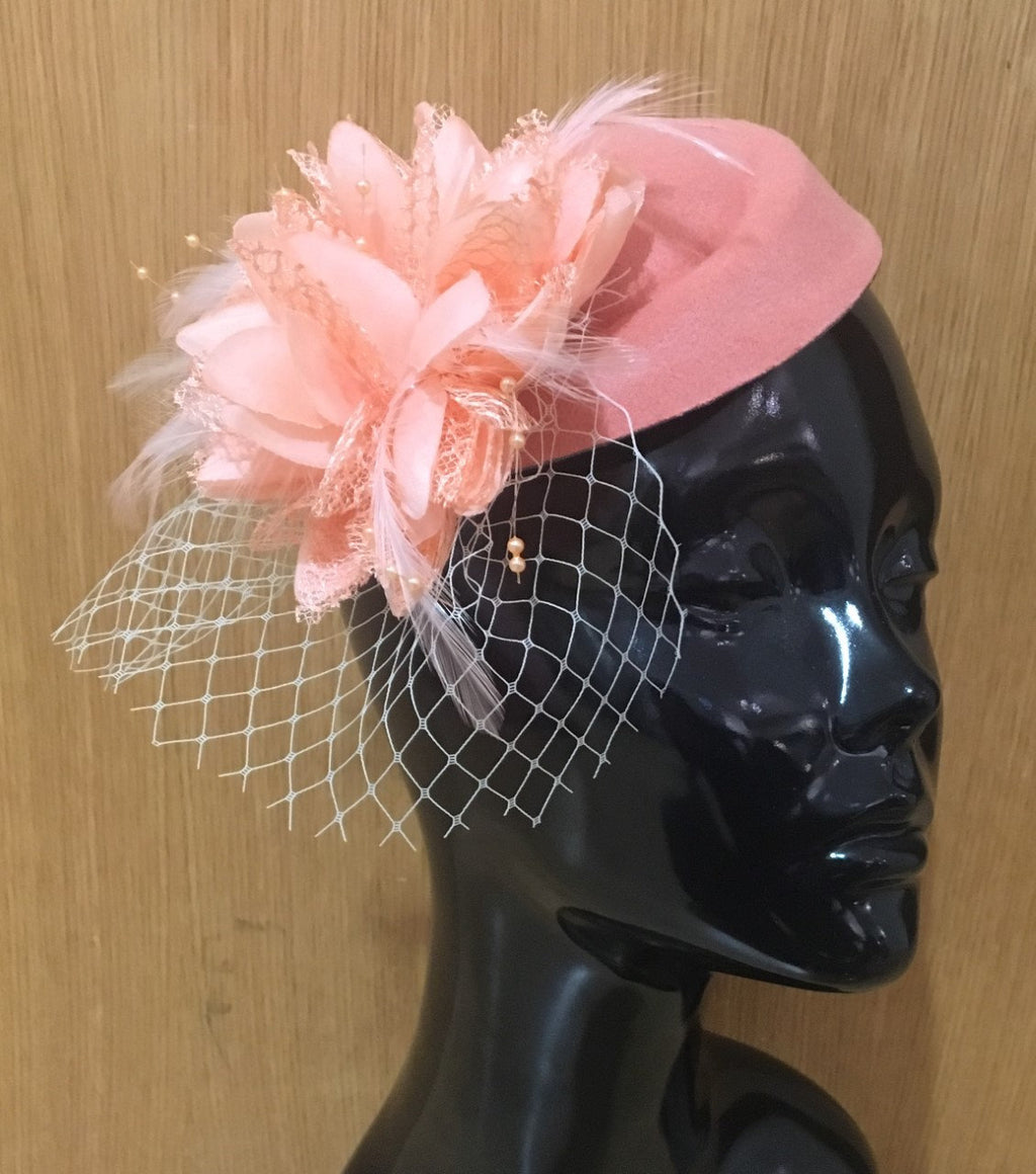 Caprilite Peach Pink Fascinator Hat Pill Box Flower White Veil Hatinator UK Wedding Ascot Races Clip Felt