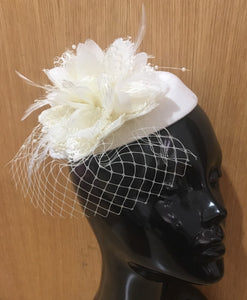 Caprilite Cream Ivory Fascinator Hat Pill Box Flower Veil Hatinator UK Wedding Ascot Races Clip Felt